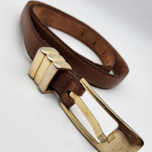 The Ritz Genuine Leather Brown Pebble Women's Small Belt Goldtone Buckle. - Picture 3 of 8